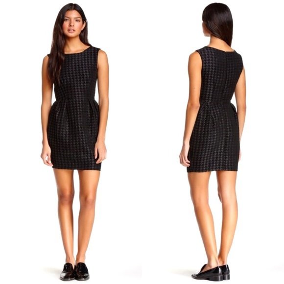 American Apparel Dresses & Skirts - AMERICAN APPAREL Houndstooth Velvet A-Line Dress